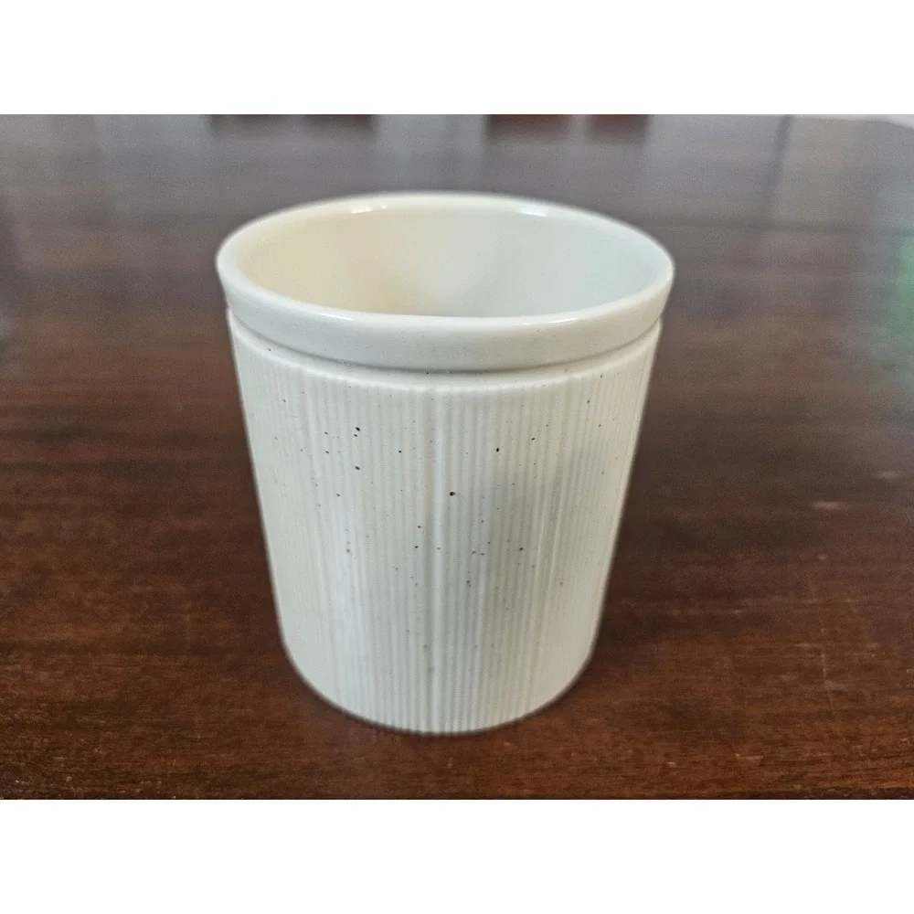 Smucker's Ceramic Crock Small Cream Ribbed Fruit Graphic 31882